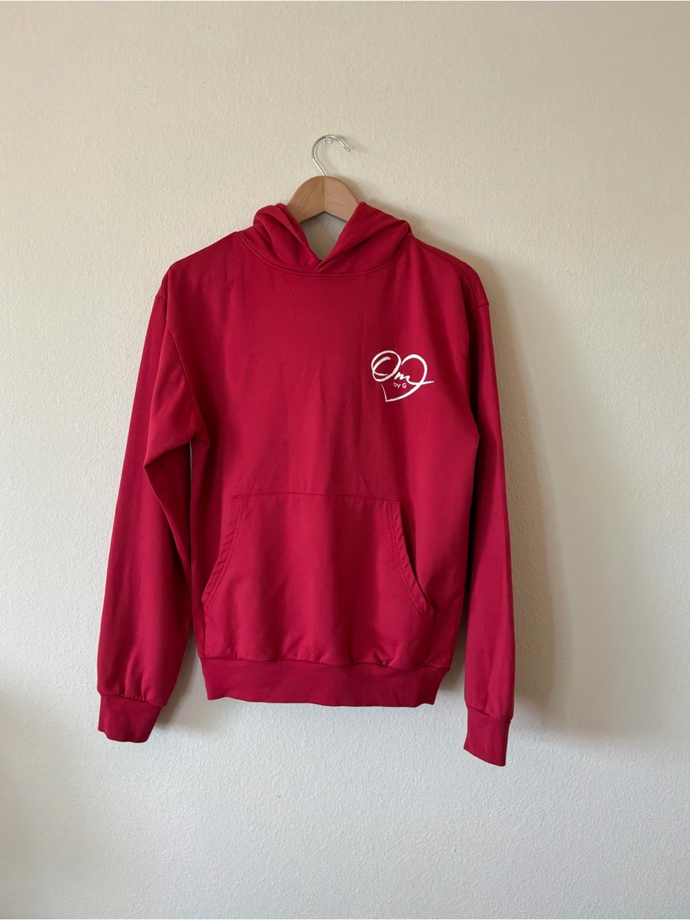 Om by G Georgina Rodriguez Red Heart Logo Pullover Hoodie | New without Tags